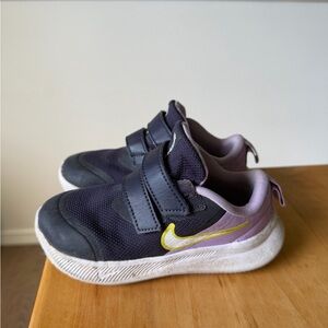 Nike Kids Shoes Size 8